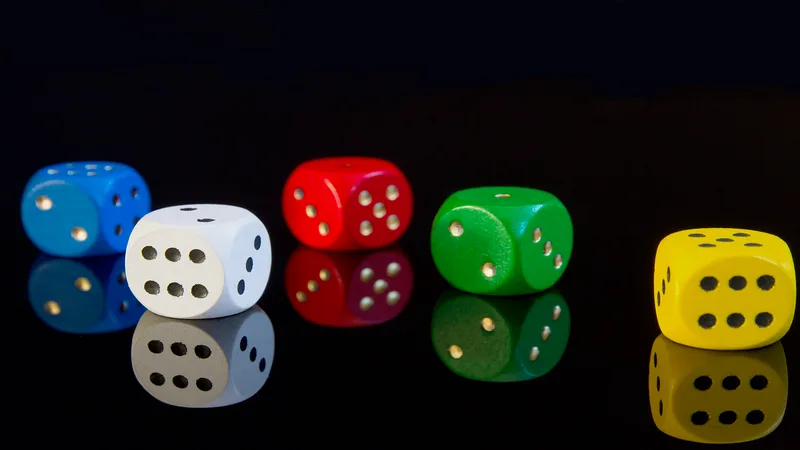Đăng Ký b52banca247 Nhận Thưởng 2026 | dice,  gambling,  gamble,  risk,  happiness,  game bank,  profit,  lose,  to play,  casino,  gambling addiction,  contest,  reflection,  black background,  dice,  dice,  dice,  dice,  dice,  gambling,  risk,  risk,  casino,  casino,  casino,  casino